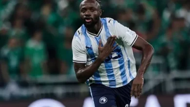 فيستون ماييلي.. رجل النهائيات وصانع أمجاد بيراميدز