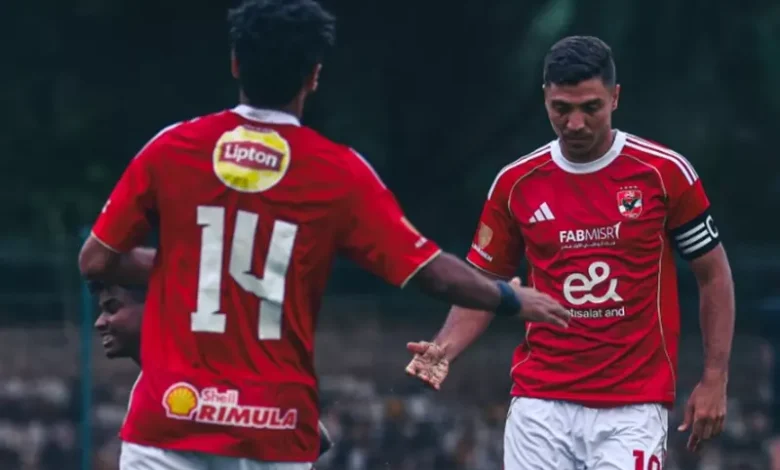 الأهلي يخطف شبيبة القبائل بثنائية في الشوط الأول