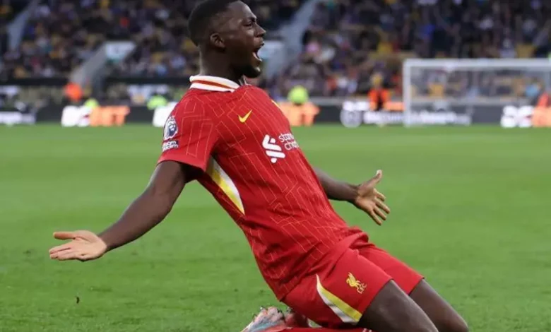 خطوة جديدة من ليفربول لتأمين بقاء كوناتي