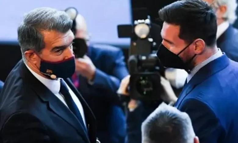 دخل دون علم برشلونة.. ميسي يثير الجدل في كامب نو