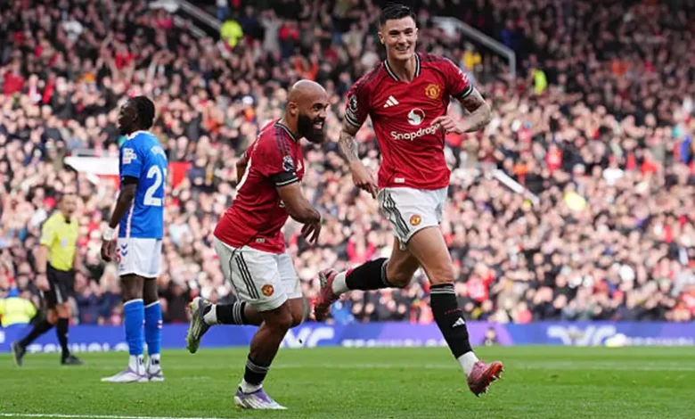 مباريات اليوم السبت.. مانشستر يونايتد يصطدم بتوتنهام