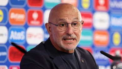 مدرب إسبانيا يكشف سر استدعاء لامين يامال وموقفه من أزمة