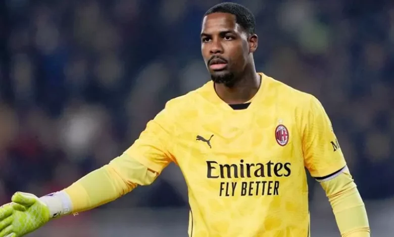 وسط تعثر تجديد عقده.. إنتر ويوفنتوس يستهدفان ماينان